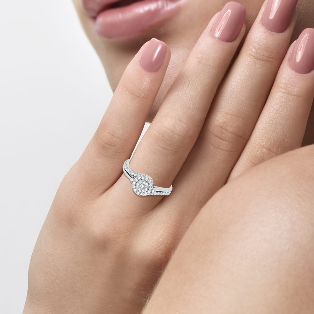 10K 0.40CT Fashion Ring